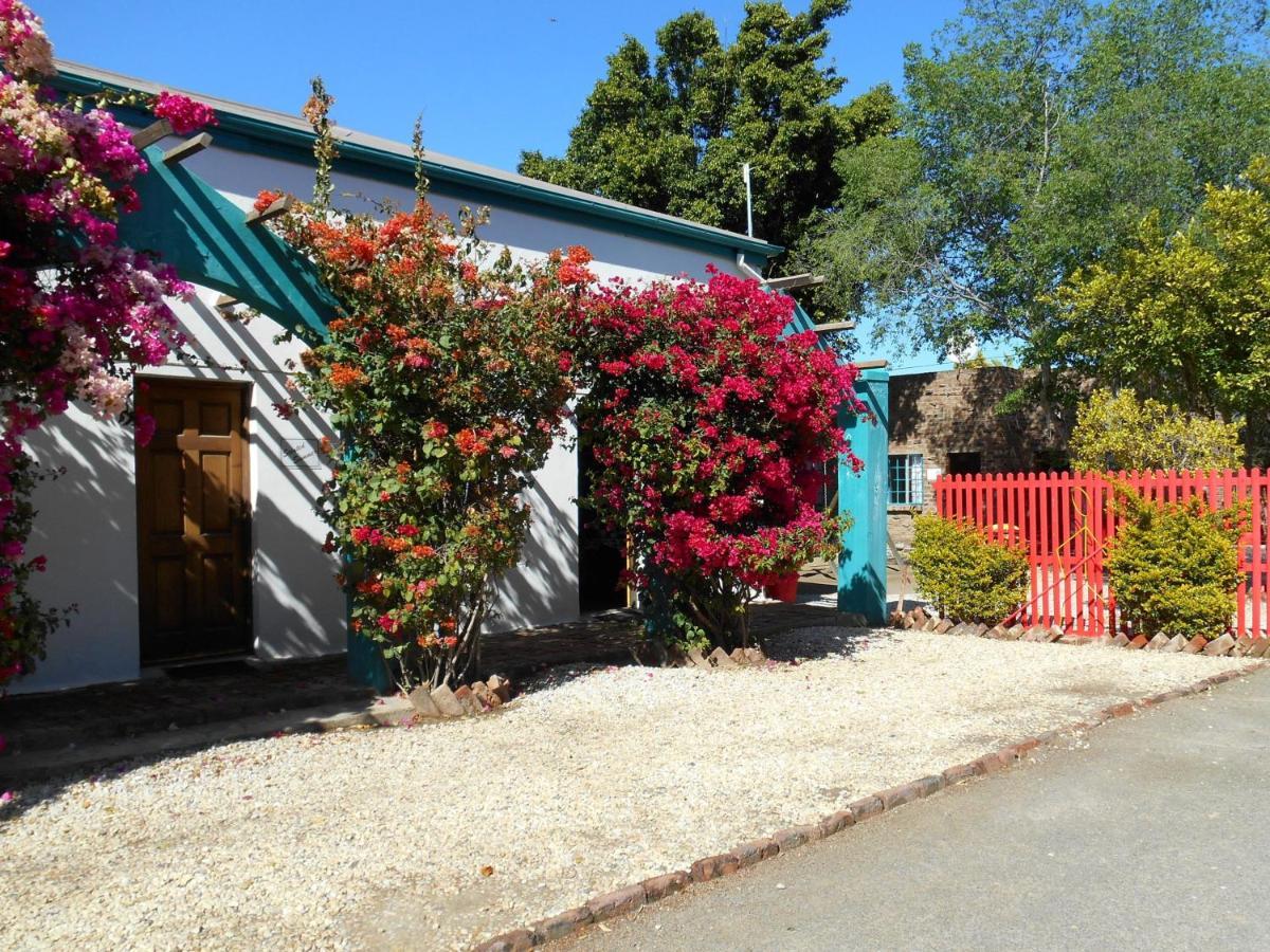 Obesa Lodge Graaff-Reinet Esterno foto