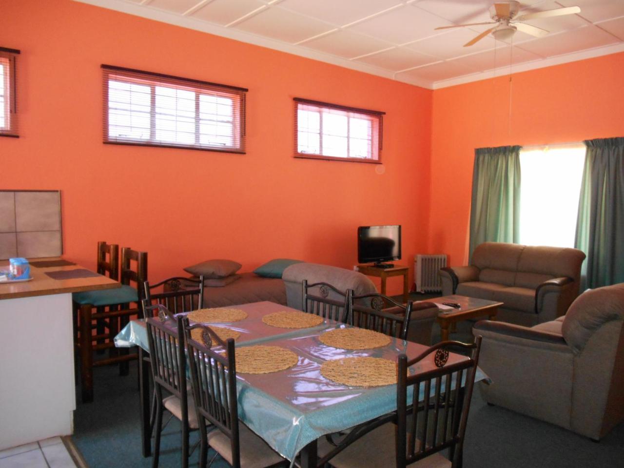 Obesa Lodge Graaff-Reinet Esterno foto